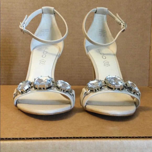 Aldo Kurman heel - 7 1/2 style: Kurman in bone - Picture 3 of 6